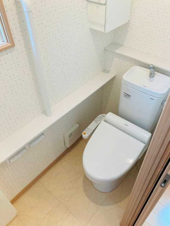 ��ʌ��������܎s��摾�c�E�Q���ڂ̈�ˌ��Ẵg�C��