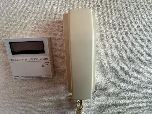 ��ʌ��z�J�s��h���P���ڂ̃e���X�n�E�X�̂��̑��ݔ�