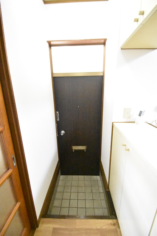 ��ʌ��������܎s��΋���q�T���ڂ̃A�p�[�g�̌���