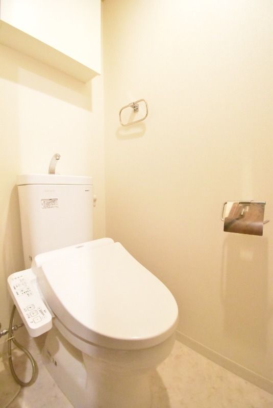 ��ʌ��������܎s�Y�a��k�Y�a�Q���ڂ̃A�p�[�g�̃g�C��