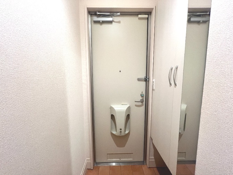 ��ʌ�����s�厚���s�̃A�p�[�g�̌���