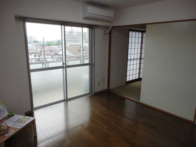 ��ʌ��������܎s�k����i���P���ڂ̃}���V�����̋��ԁE���r���O