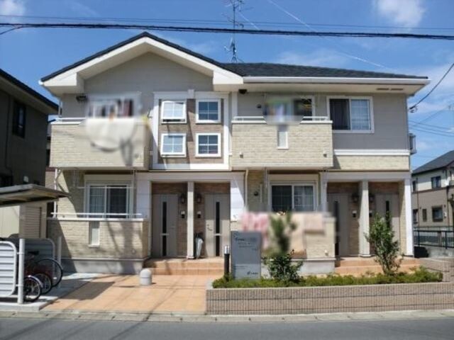 ��ʌ��@�c�s�Β��R����1-7�̃A�p�[�g�̌����O��