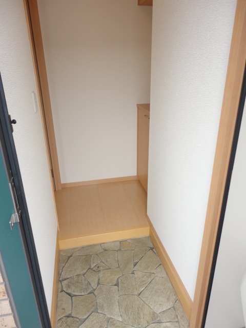 ��ʌ��������܎s��{��㏬���̃A�p�[�g�̌���