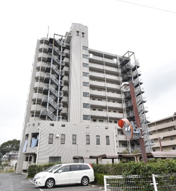 ��ʌ��������܎s��{��O���P���ڂ̃}���V�����̌����O��