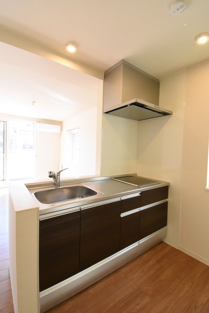 ��ʌ��������܎s�k��g�쒬�P���ڂ̃A�p�[�g�̃L�b�`��