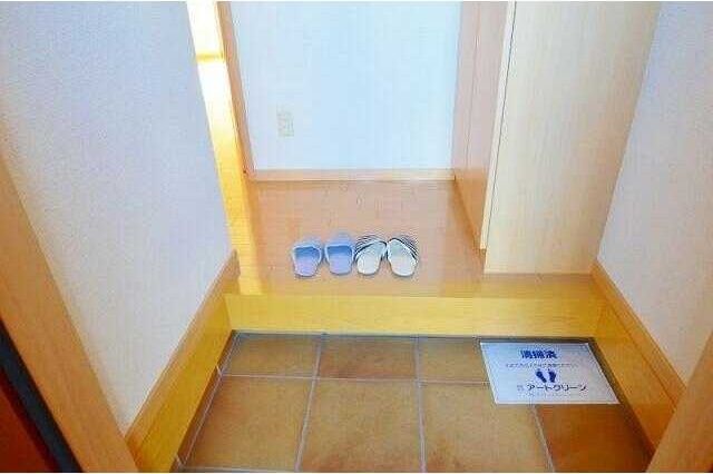 ��ʌ��k�����S�ɓޒ��h�T���ڂ̃^�E���n�E�X�̌���