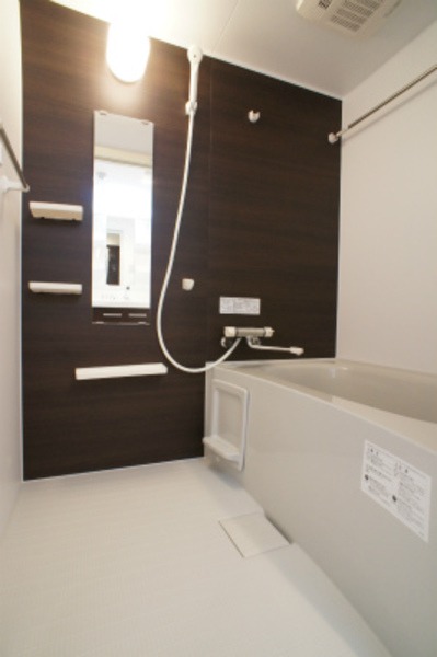 ��ʌ�����s�ŕx�m�Q���ڂ̃}���V�����̃o�X