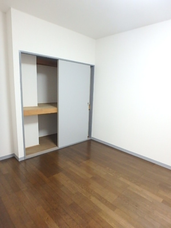 ��ʌ��������܎s��{��{���Q���ڂ̃}���V�����̂��̑������E�X�y�[�X