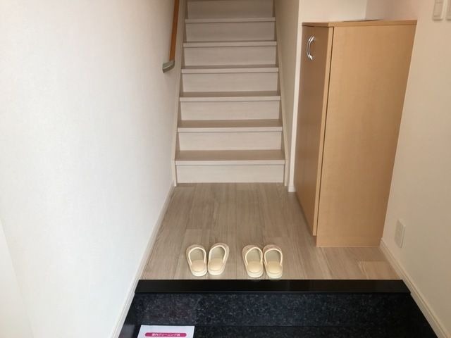 ��ʌ��������܎s�΋�厚��Ԗ؂̃A�p�[�g�̌���