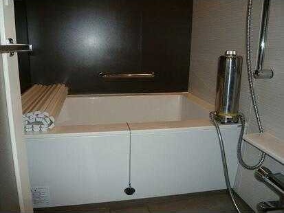 ��ʌ��������܎s�Y�a���ՂR���ڂ̃}���V�����̃o�X