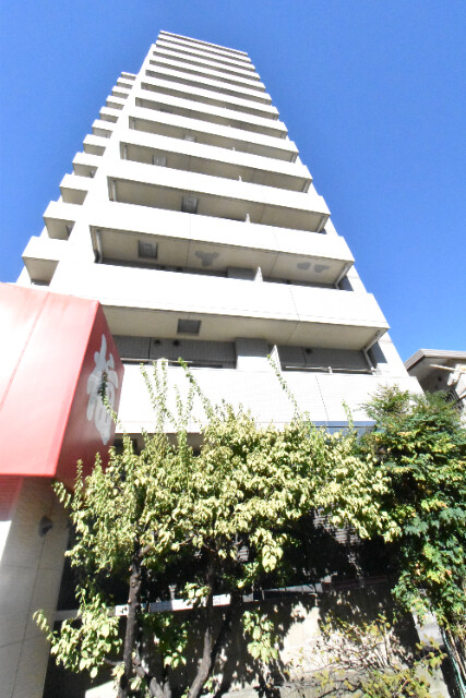 ��ʌ��������܎s�Y�a���ՂR���ڂ̃}���V�����̌����O��