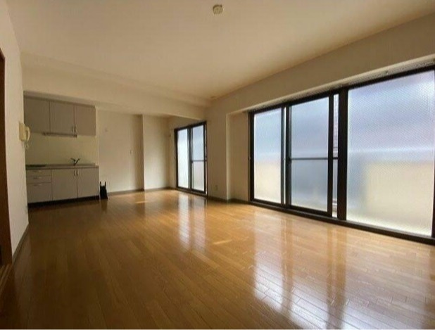 ��ʌ�����s�����P���ڂ̃}���V�����̋��ԁE���r���O