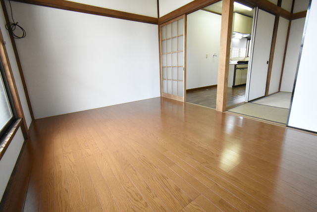 ��ʌ��������܎s��{��听���P���ڂ̃A�p�[�g�̂��̑������E�X�y�[�X