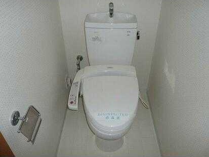 ��ʌ��������܎s�Y�a���ՂR���ڂ̃}���V�����̃g�C��