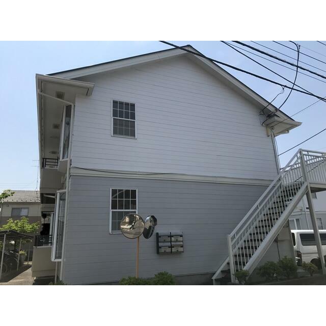 ��ʌ�����s�厚��J�{���̃A�p�[�g�̌����O��