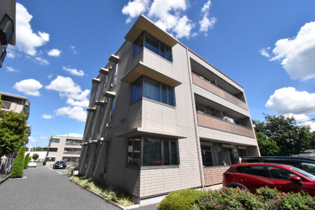 ��ʌ��������܎s��{��k�ܒ��Q���ڂ̃}���V�����̌����O��