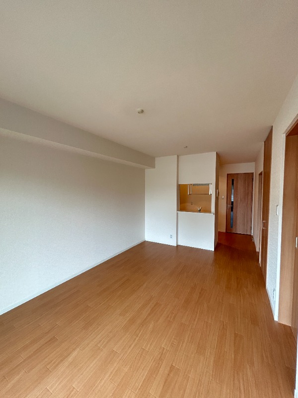 ��ʌ��������܎s��{��k�ܒ��Q���ڂ̃}���V�����̋��ԁE���r���O