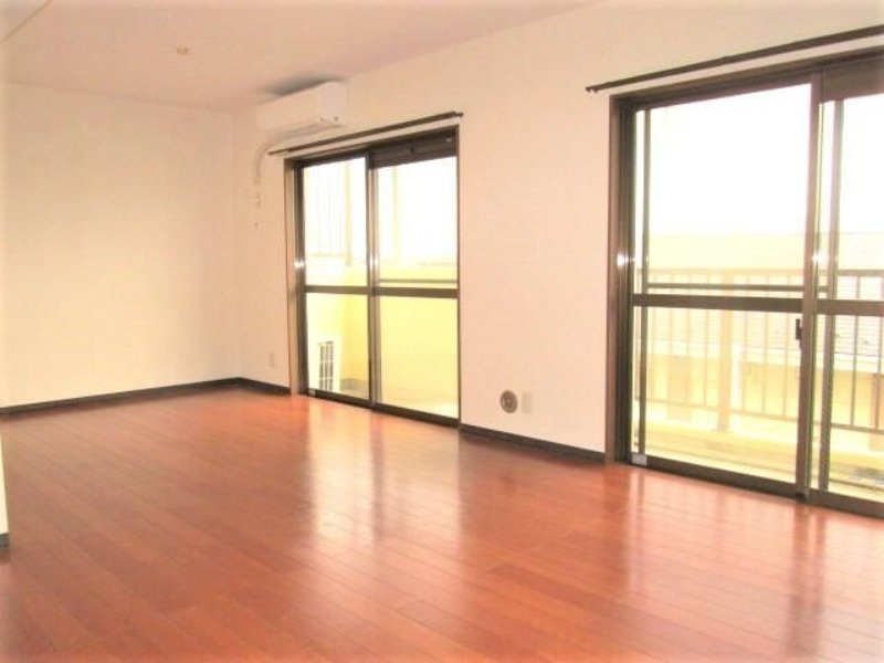 ��ʌ��������܎s�����攪���q�R���ڂ̃}���V�����̋��ԁE���r���O