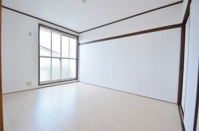 ��ʌ��������܎s����厚���m��̃A�p�[�g�̂��̑������E�X�y�[�X