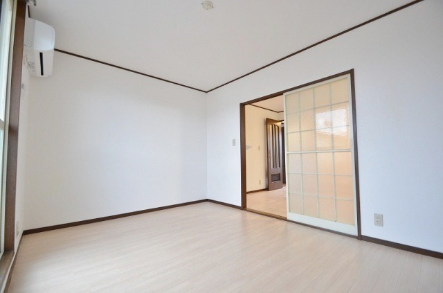 ��ʌ��������܎s����厚���m��̃A�p�[�g�̂��̑�