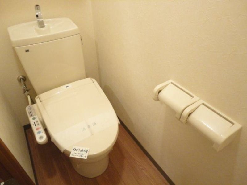 ��ʌ�����s�����Q���ڂ̃A�p�[�g�̃g�C��