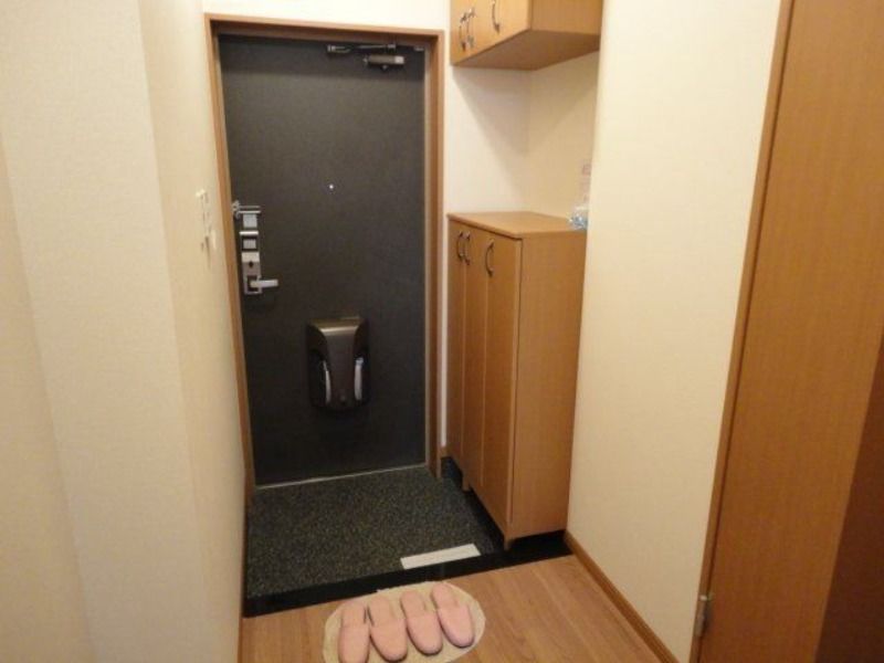 ��ʌ�����s�����Q���ڂ̃A�p�[�g�̌���