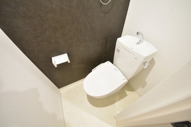 ��ʌ��������܎s���撆���P���ڂ̃A�p�[�g�̃g�C��