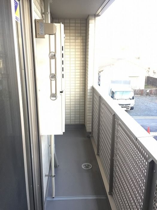 ��ʌ��������܎s���撬�J�P���ڂ̃A�p�[�g�̃o���R�j�[