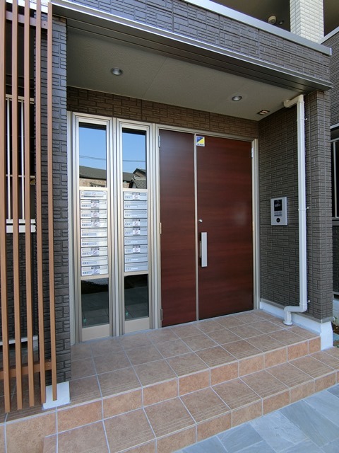 ��ʌ��������܎s���撬�J�P���ڂ̃A�p�[�g�̃G���g�����X