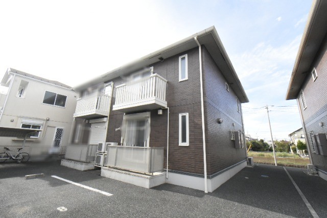 ��ʌ�����s����T���ڂ̃A�p�[�g�̌����O��