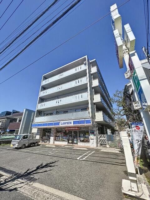 ��ʌ�����s�h���P���ڂ̃}���V�����̌����O��