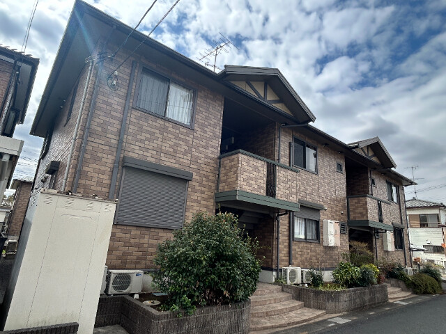 ��ʌ��s�c�s����S���ڂ̃A�p�[�g�̌����O��