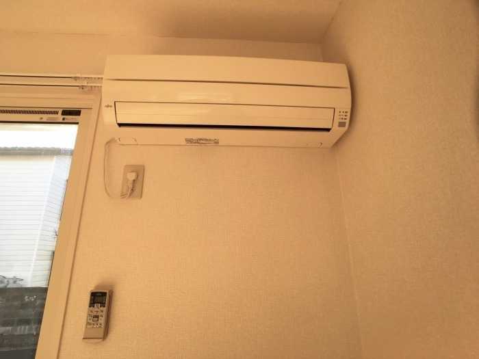 ��ʌ�����s����T���ڂ̃A�p�[�g�̂��̑��ݔ�