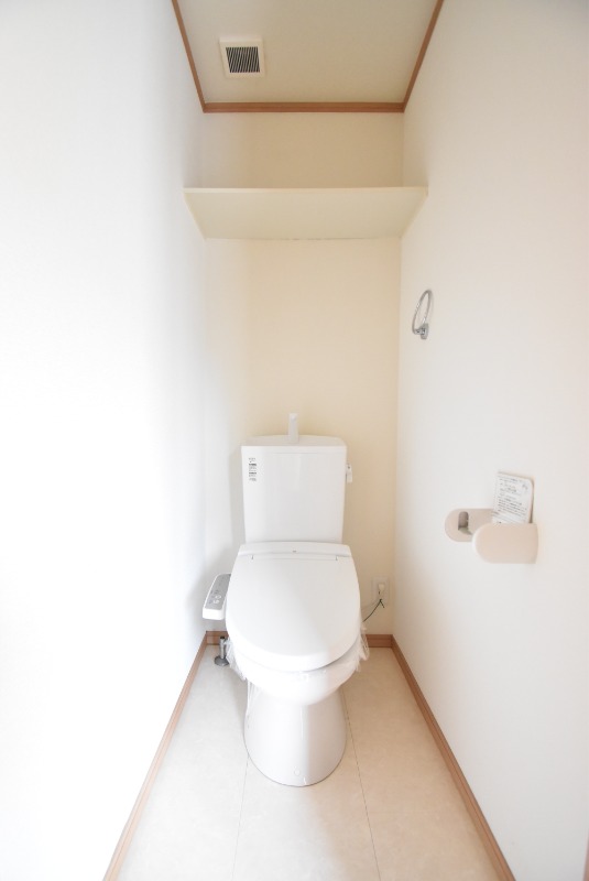 ��ʌ��������܎s�΋�厚����c�̃e���X�n�E�X�̃g�C��