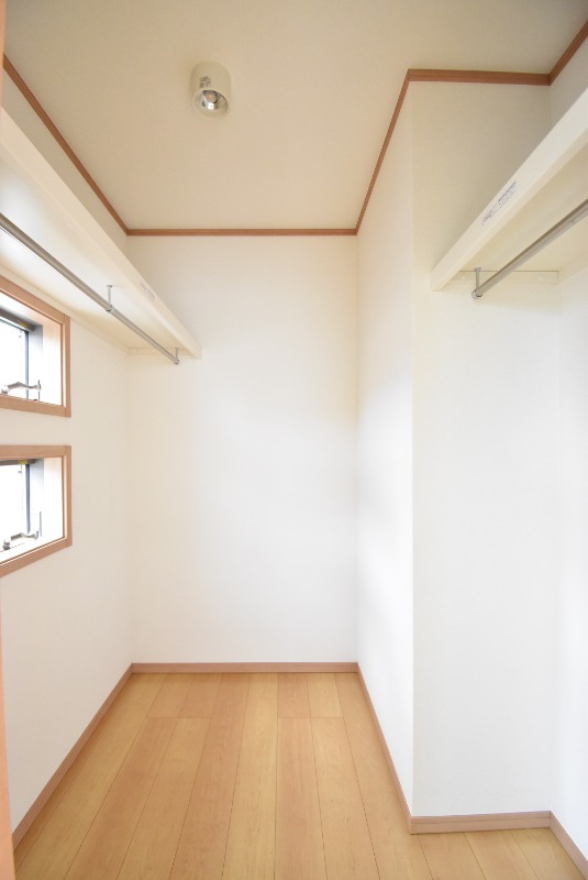 ��ʌ��������܎s�΋�厚����c�̃e���X�n�E�X�̎��[