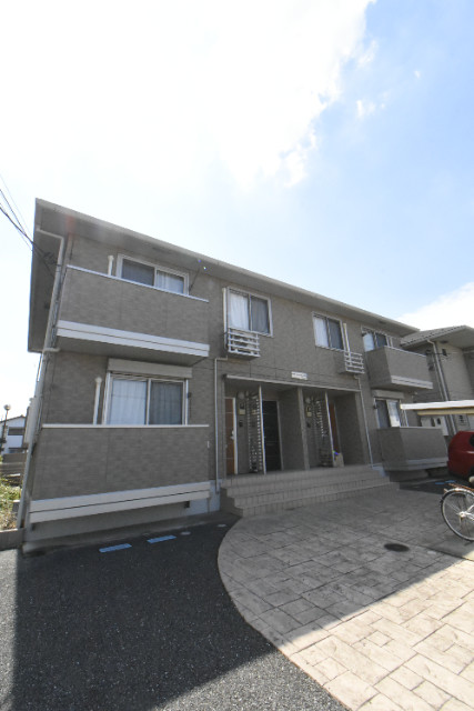 ��ʌ�����s����T���ڂ̃A�p�[�g�̃G���g�����X