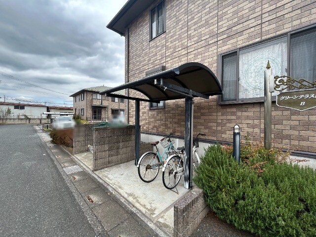 ��ʌ��s�c�s����S���ڂ̃A�p�[�g�̂��̑�