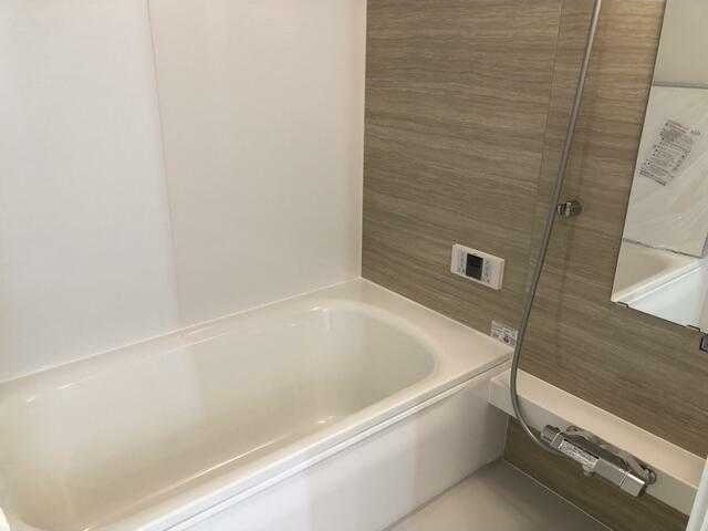 ��ʌ��z�J�s���C�N�^�E���Q���ڂ̃A�p�[�g�̃o�X