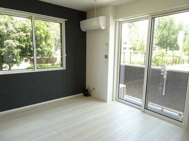 ��ʌ��z�J�s���C�N�^�E���Q���ڂ̃A�p�[�g�̂��̑������E�X�y�[�X