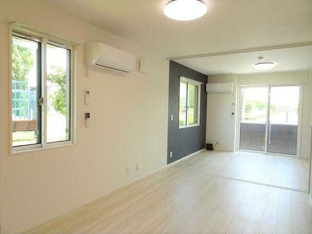 ��ʌ��z�J�s���C�N�^�E���Q���ڂ̃A�p�[�g�̂��̑�