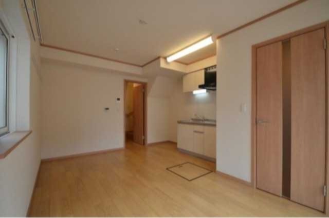 ��ʌ��������܎s�k��{�����̃e���X�n�E�X�̂��̑������E�X�y�[�X