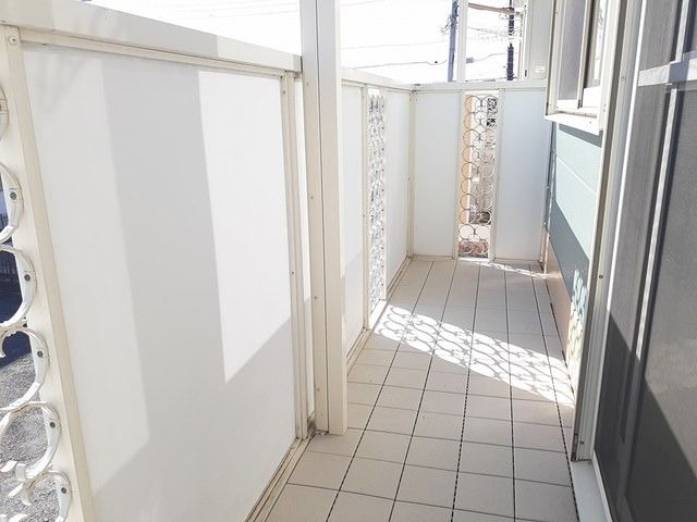 ��ʌ������s�����̃}���V�����̃o���R�j�[