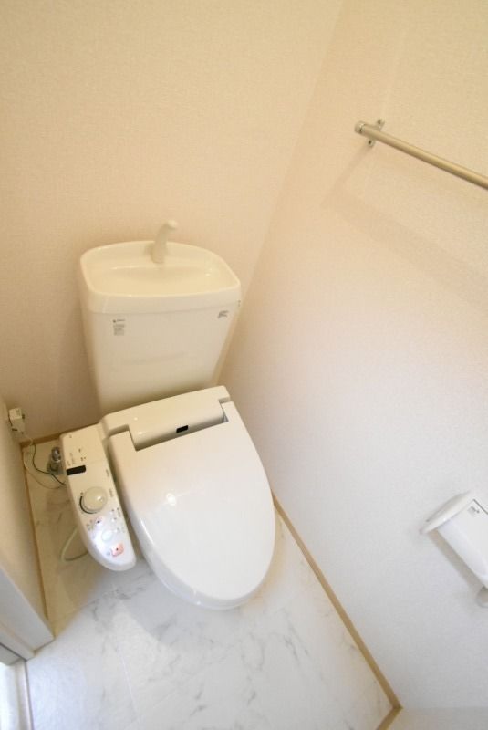 ��ʌ��������܎s�k�捡�H���̃A�p�[�g�̃g�C��