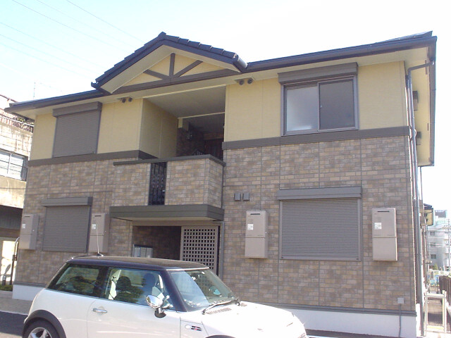 ��ʌ��������܎s���撆���Q���ڂ̃A�p�[�g�̌����O��