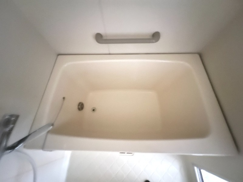 ��ʌ�����s������R���ڂ̃}���V�����̃o�X