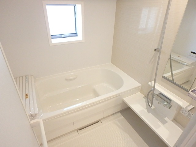 ��ʌ��������܎s��{��x�̓����P���ڂ̈�ˌ��Ẵo�X