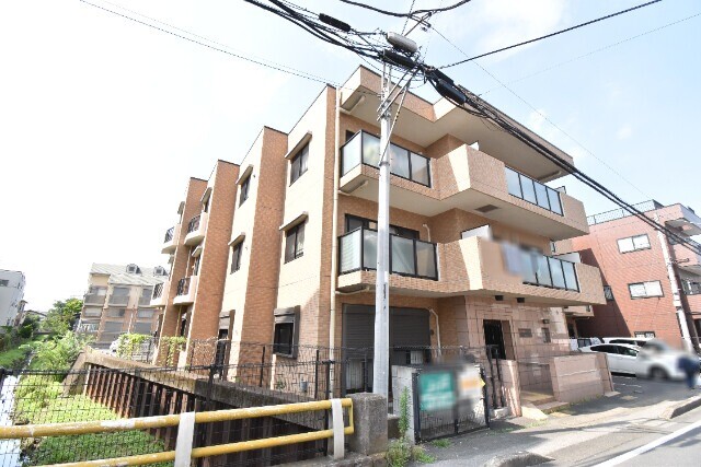 ��ʌ��������܎s��{��听���P���ڂ̃}���V�����̌����O��