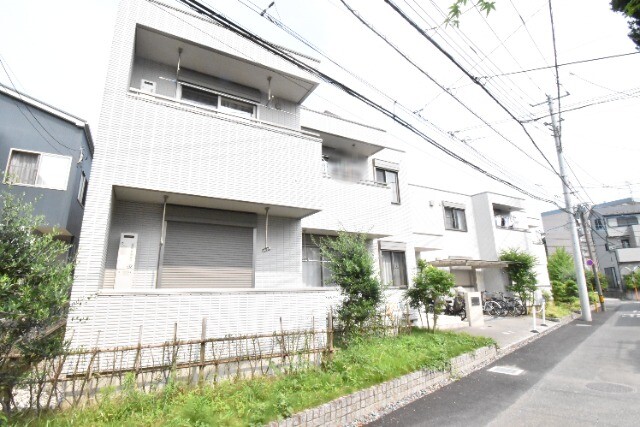 ��ʌ��������܎s�k��A�|���P���ڂ̃}���V�����̌����O��