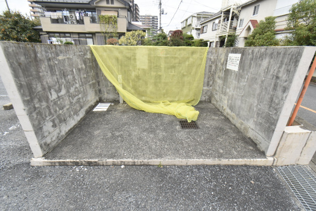 ��ʌ��������܎s��΋���؂P���ڂ̃}���V�����̂��̑�